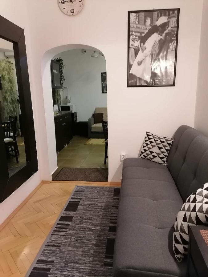 Apartament 6 Târgu-Mureş Екстериор снимка